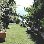 Guest house Stone Dream Bar Restaurant *
