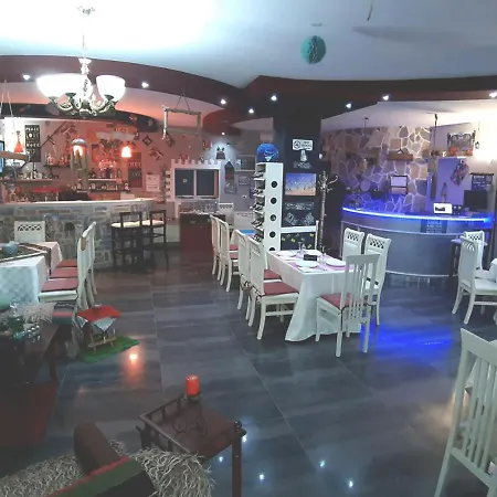 Stone Dream Bar Restaurant