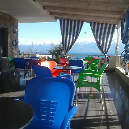 Πανσιόν Stone Dream Bar Restaurant