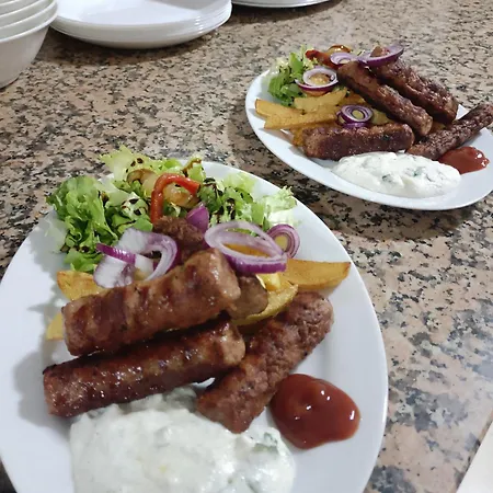 Stone Dream Bar Restaurant Udenisht