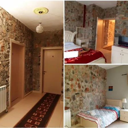 Stone Dream Bar Restaurant ゲストハウス